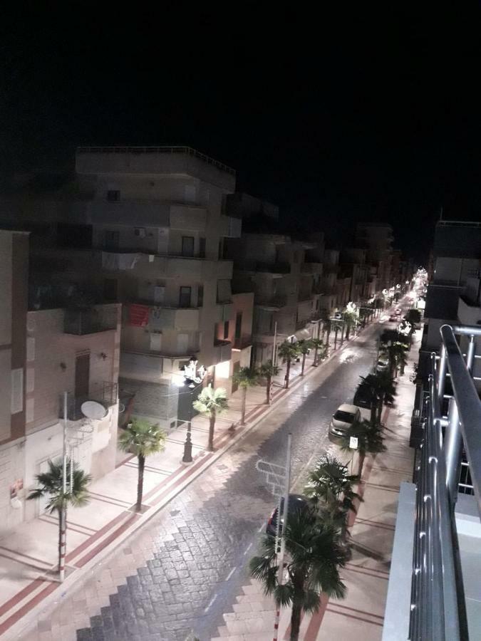Domar Appartement Margherita Di Savoia Buitenkant foto